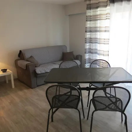 Apartmán 2 Pieces Climatise Avec Garage A - Fr-1-780-66 Sainte-Maxime